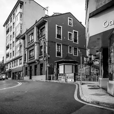 Sidreria El Mano Nuevo Apolo Guest house *